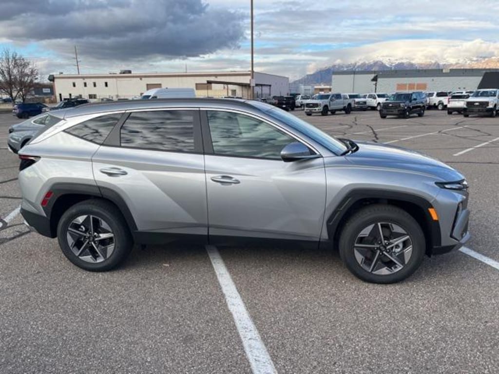 New 2026 Hyundai Tucson SEL Premium AWD SUV