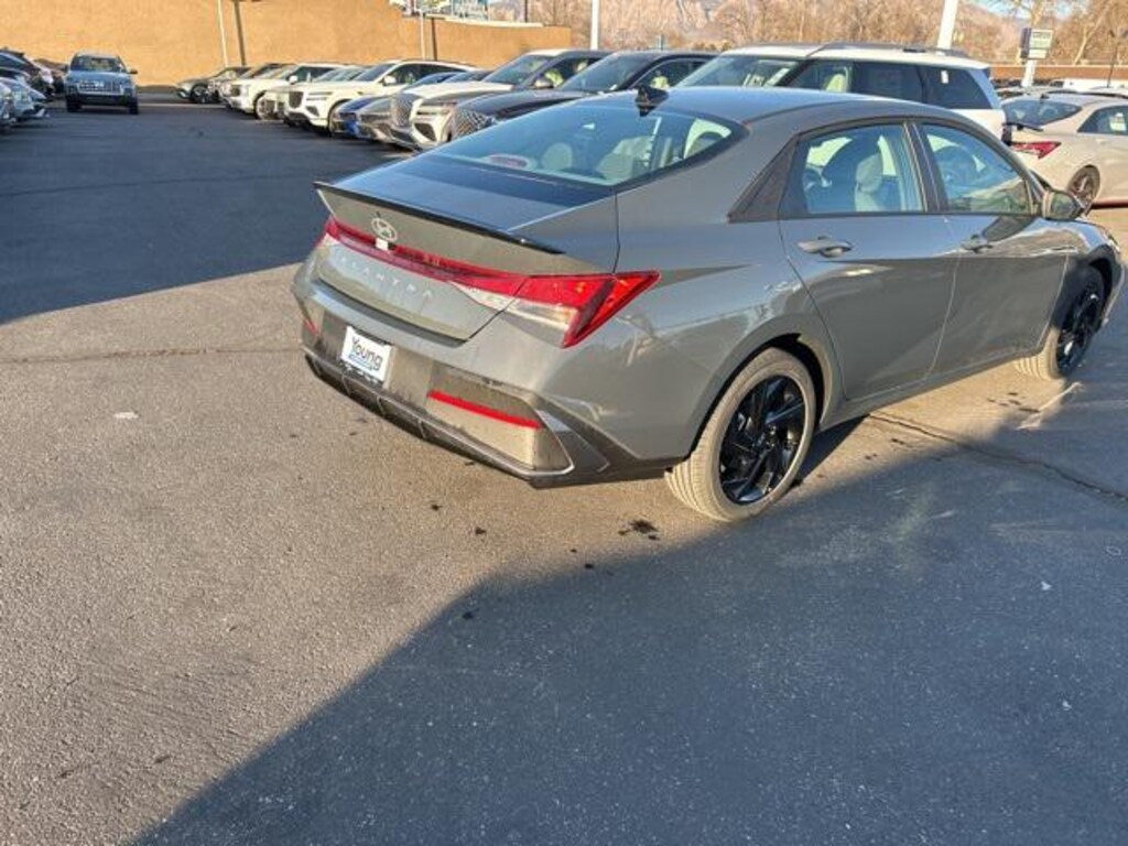 New 2026 Hyundai Elantra SEL Sport Sedan