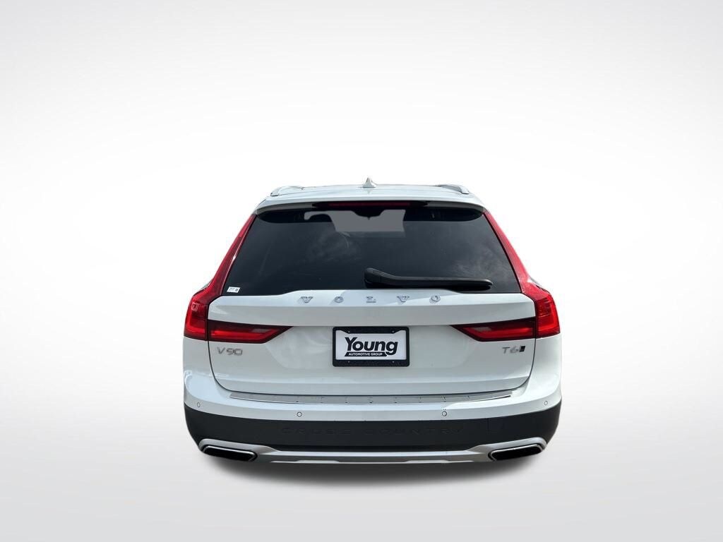 Used 2020 Volvo V90 Cross Country T6 AWD Wagon
