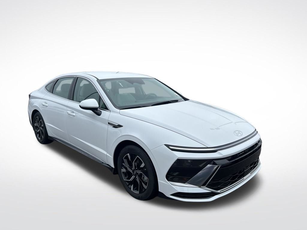 2025 Hyundai Sonata SEL AWD's photo