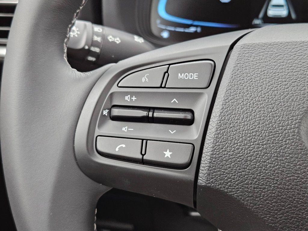 2026 Hyundai Venue SEL - Photo 25