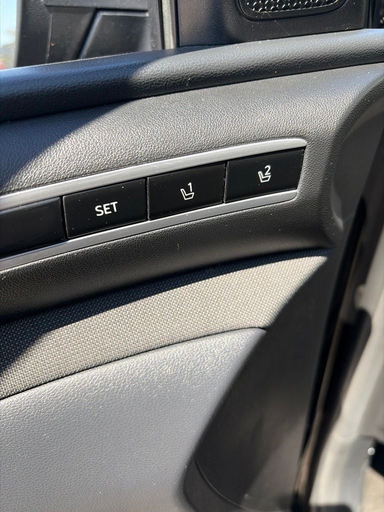 2022 Hyundai Tucson Limited - Photo 11