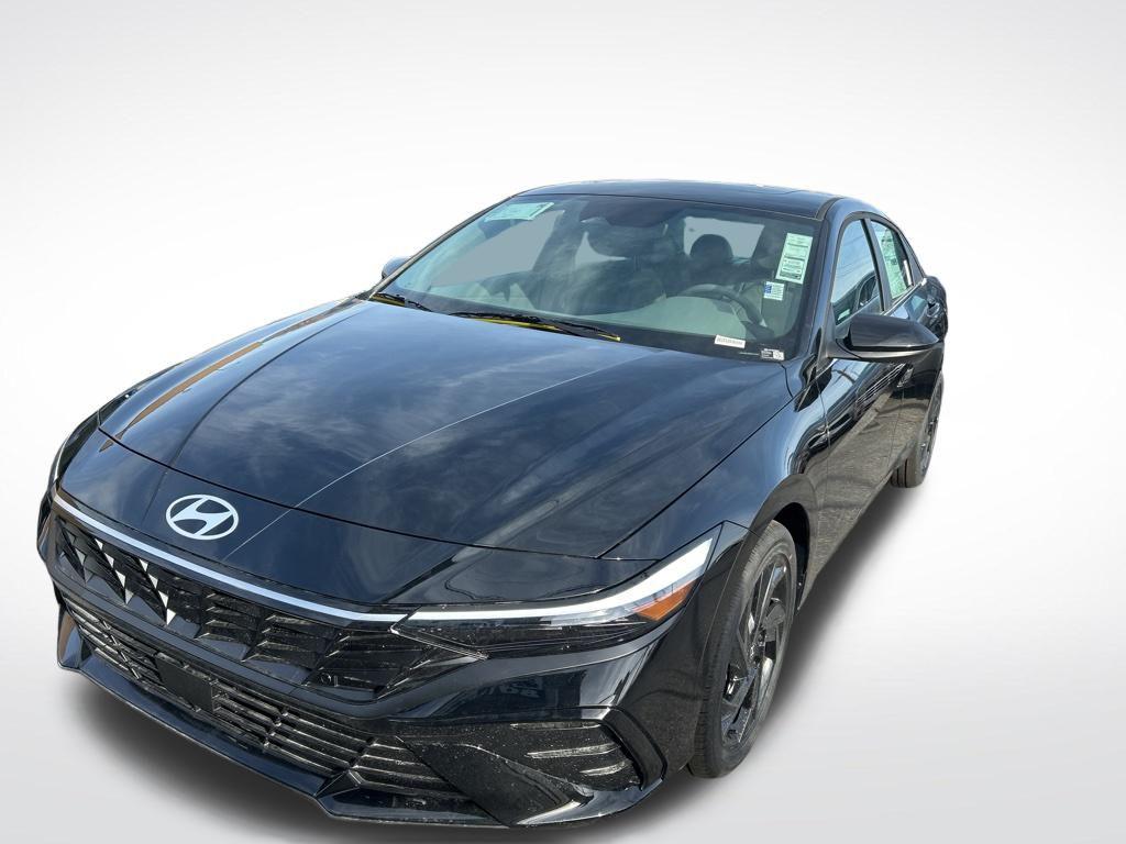2026 Hyundai Elantra 2.0 SEL Sport Premium's photo
