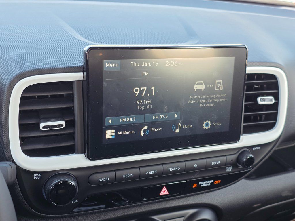 2026 Hyundai Venue SEL - Photo 17