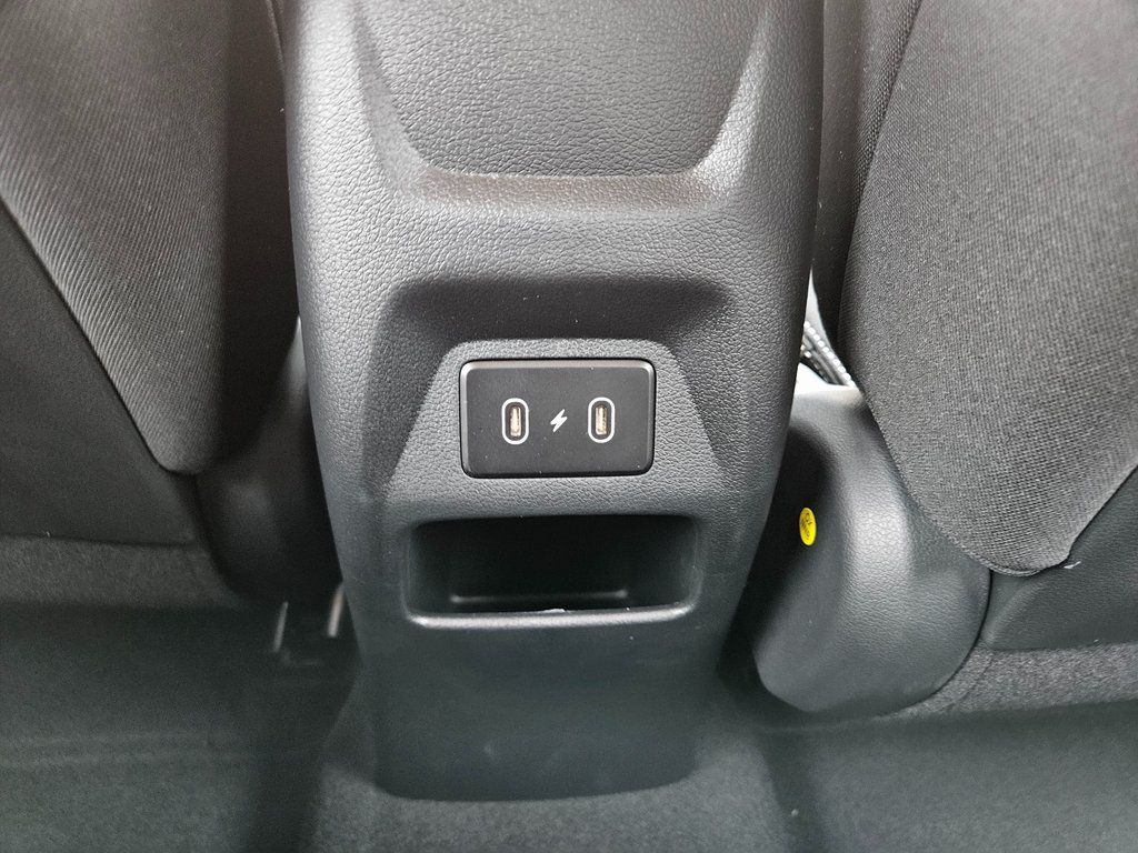 2026 Hyundai Venue SEL - Photo 15
