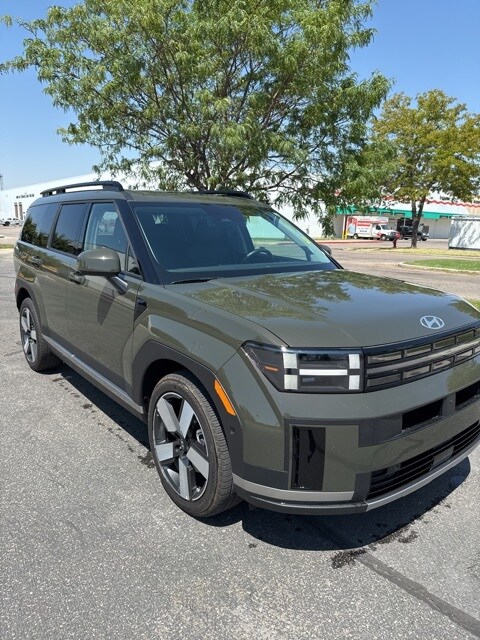 2025 Hyundai Santa Fe Limited photo 2