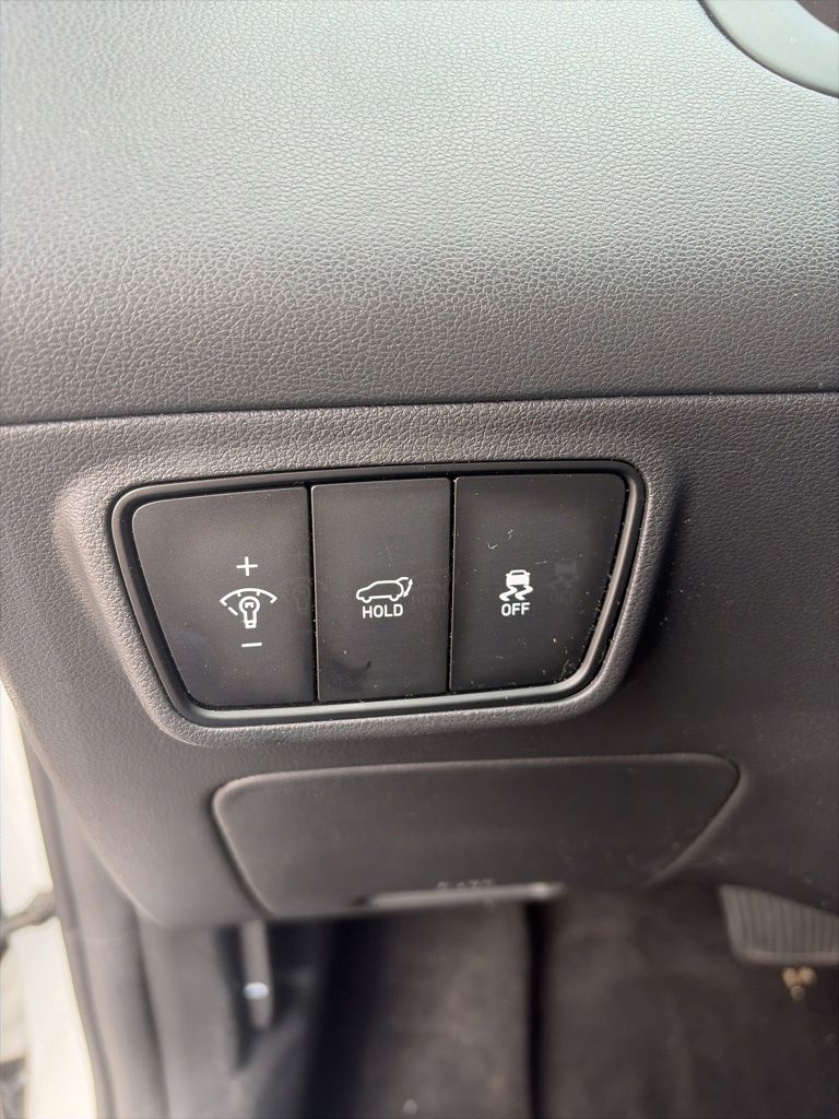 2022 Hyundai Tucson Limited - Photo 12