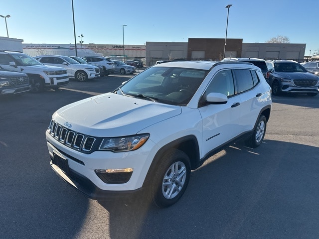 2020 Jeep Compass Sport's photo