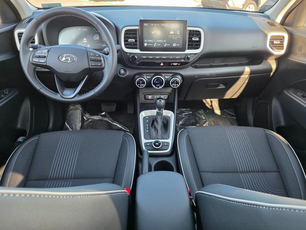 2026 Hyundai Venue SEL - Photo 16