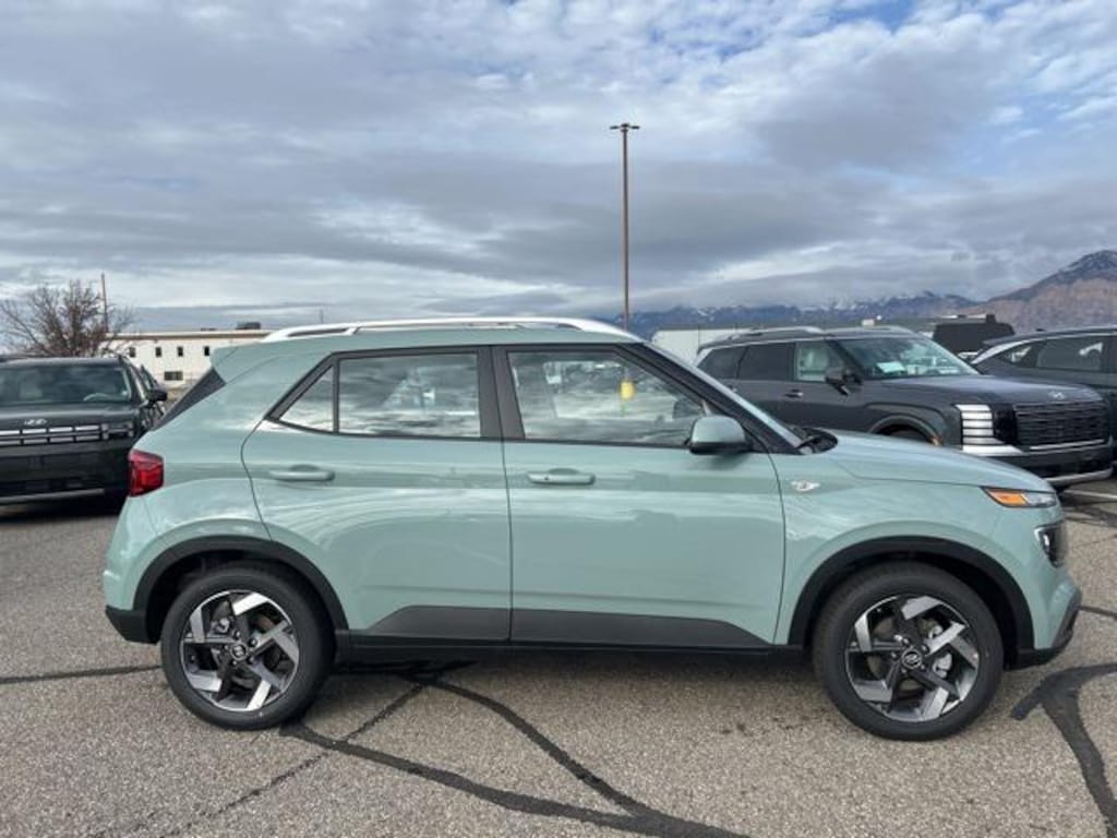New 2026 Hyundai Venue SEL SUV