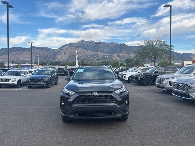 2023 Toyota RAV4 XLE Premium photo 2