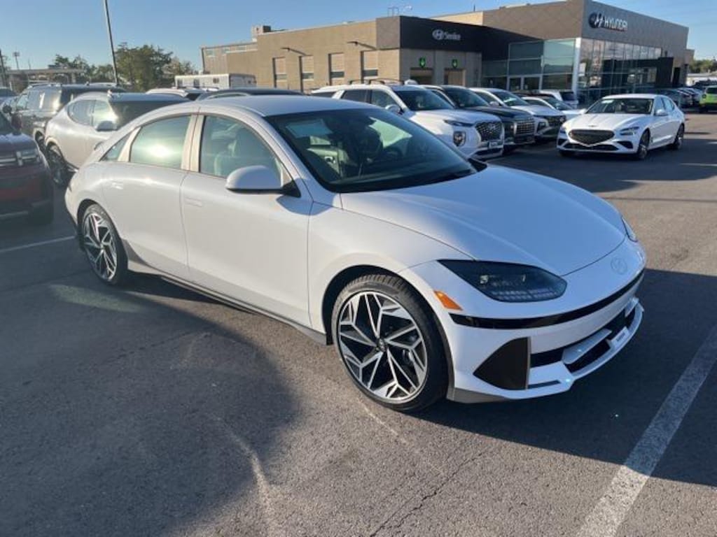 New 2025 Hyundai IONIQ 6 SEL Sedan