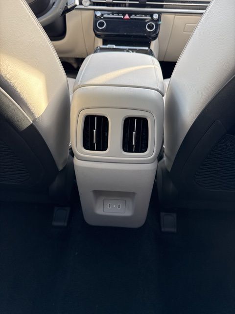 2025 Hyundai Tucson Limited - Photo 15