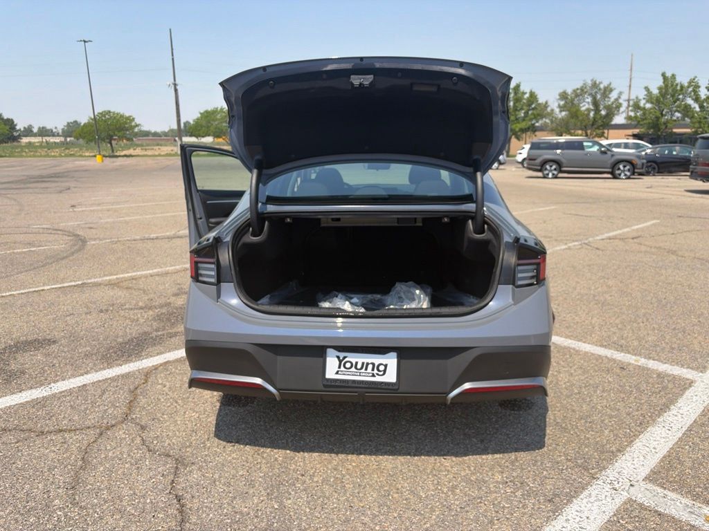 2026 Hyundai Sonata SE - Photo 31