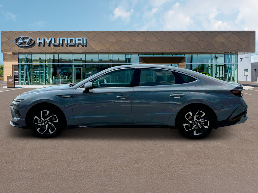 New 2025 Hyundai Sonata SEL Sedan