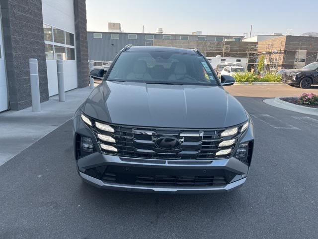 2025 Hyundai Tucson Limited photo 2