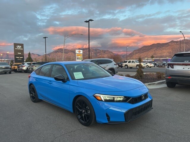 2025 Honda Civic Sport Hatchback photo 3