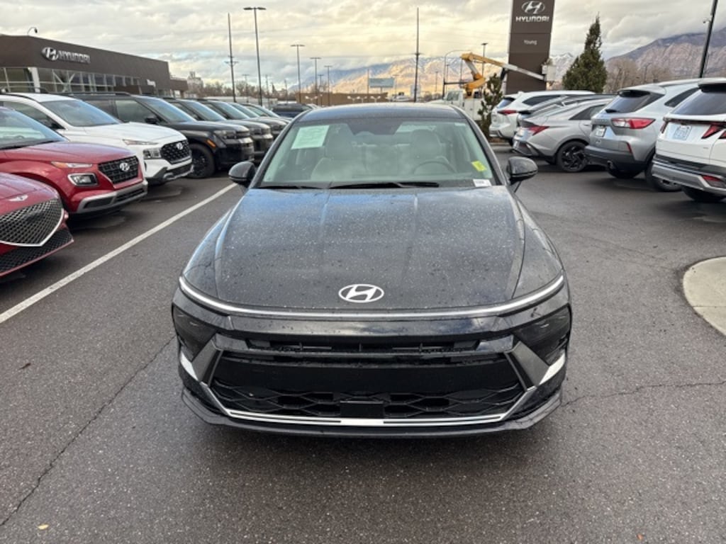 Used 2024 Hyundai Sonata SEL Sedan