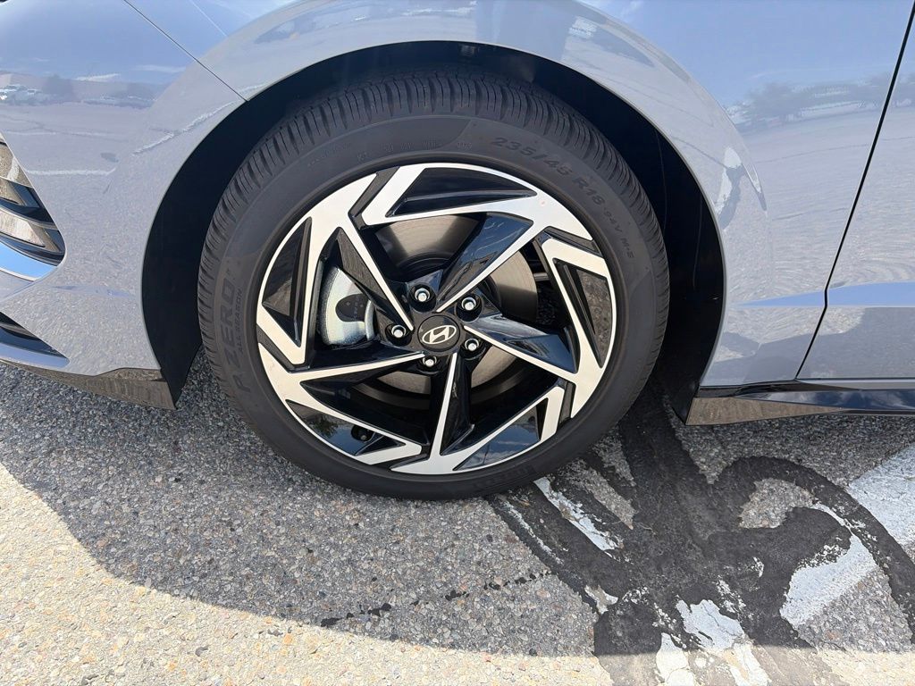 2026 Hyundai Sonata SEL - Photo 9