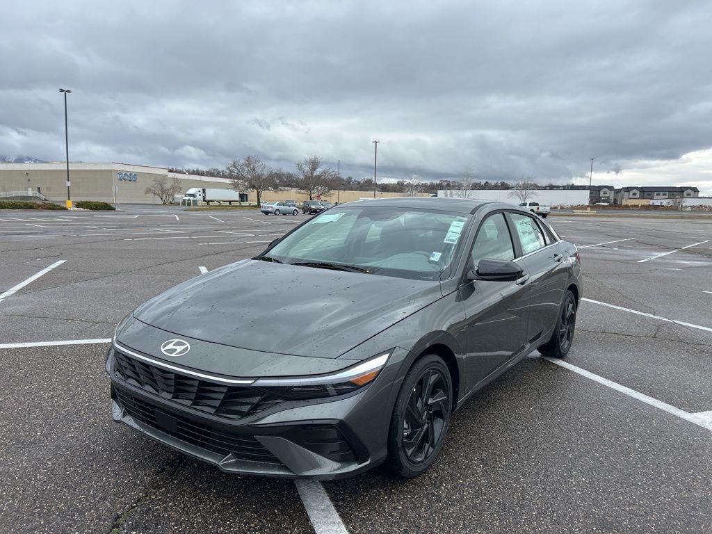 New 2026 Hyundai Elantra SEL Sport Premium Sedan