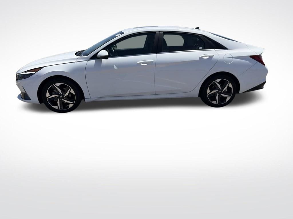 Used 2023 Hyundai Elantra Hybrid Limited Sedan