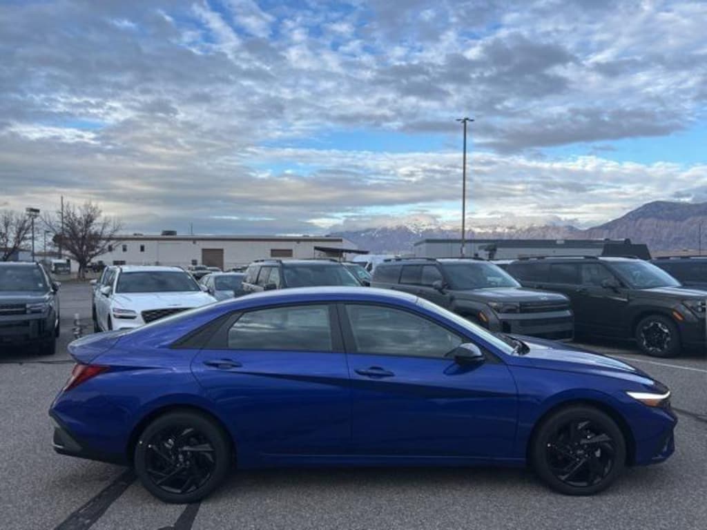 New 2026 Hyundai Elantra SEL Sport Sedan