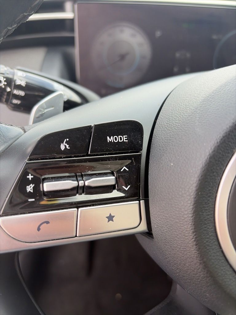 2022 Hyundai Tucson Limited - Photo 13