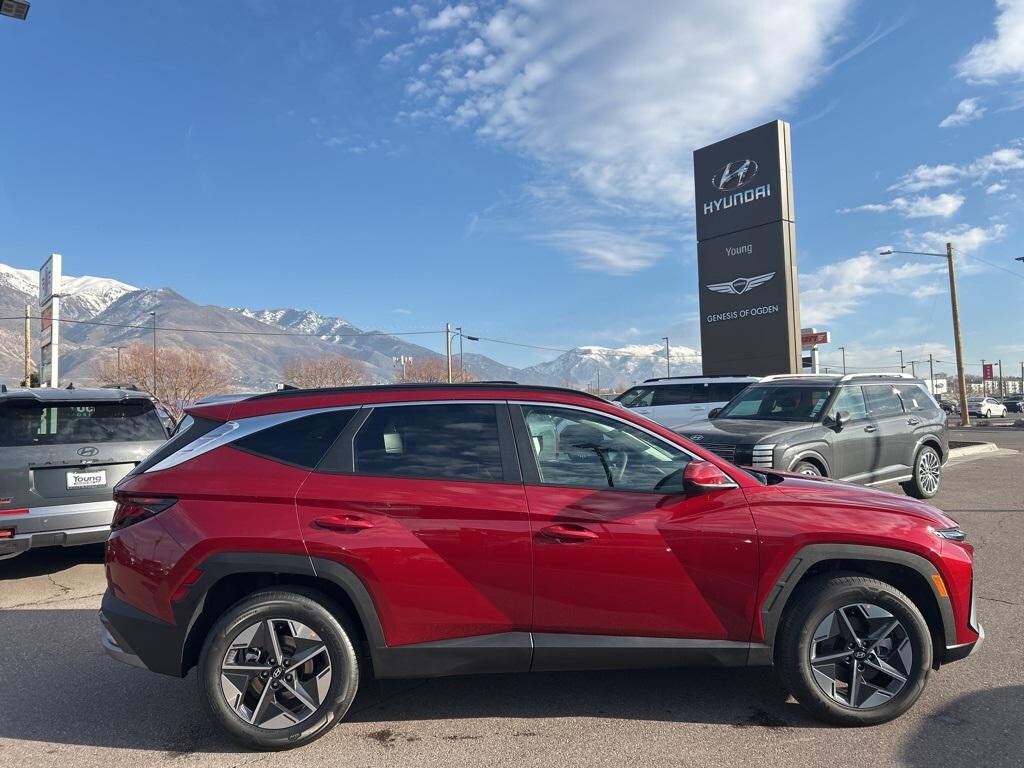 New 2026 Hyundai Tucson Hybrid SEL AWD SUV