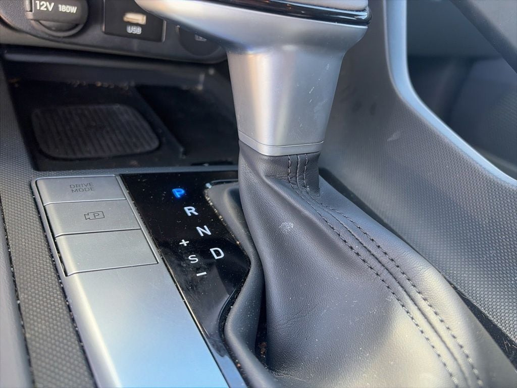 2025 Hyundai Elantra SEL - Photo 16