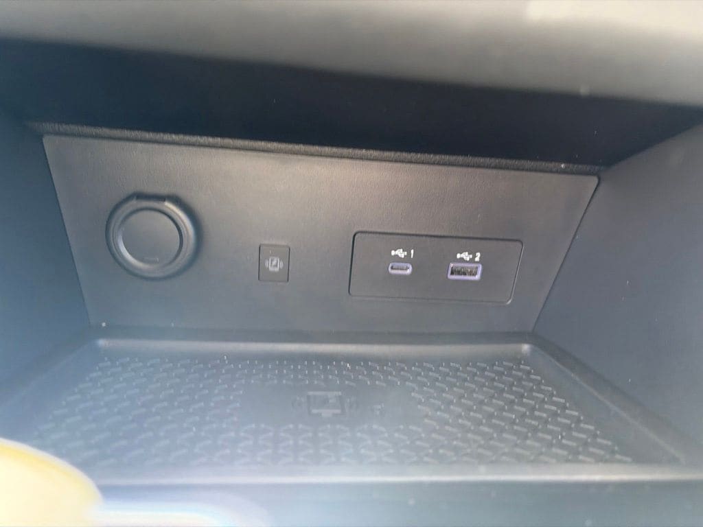 2025 Nissan Pathfinder SL - Photo 18
