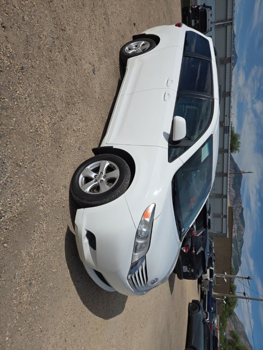 Used 2017 Toyota Sienna LE Minivan/Van
