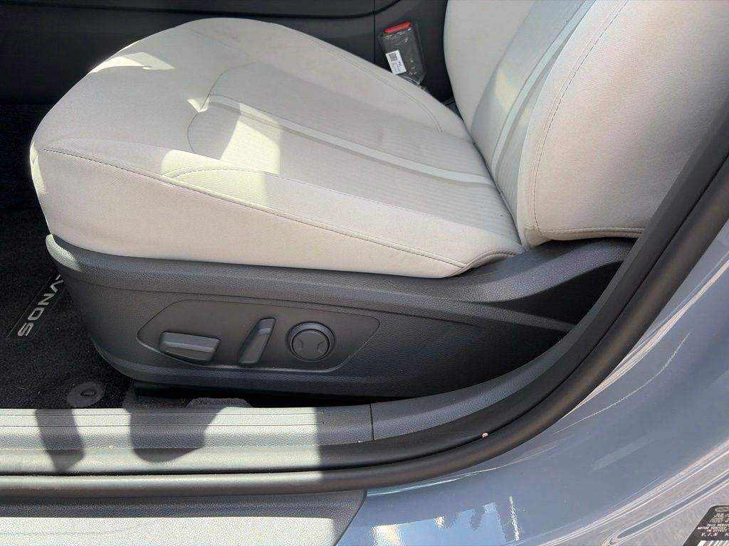 2026 Hyundai Sonata SEL - Photo 11