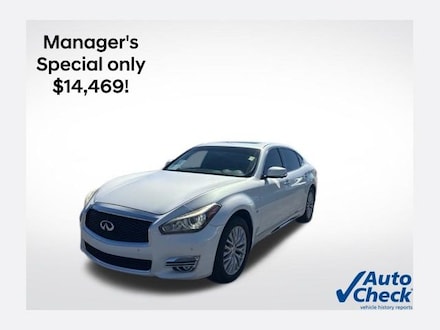 2015 INFINITI Q70L 3.7X Sedan