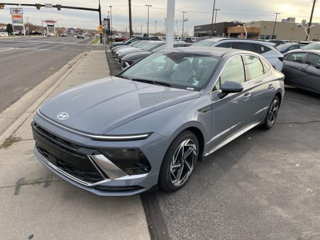 New 2026 Hyundai Sonata SEL Sport Sedan