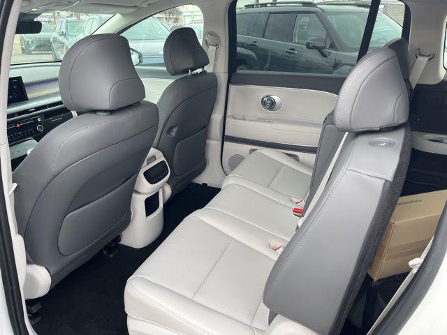 2026 Hyundai IONIQ 9 SEL - Photo 15