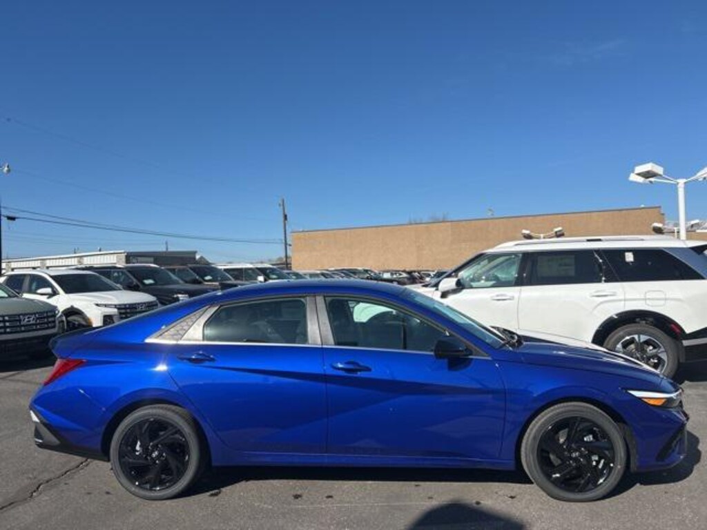 New 2026 Hyundai Elantra SEL Sport Premium Sedan