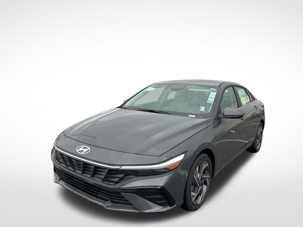 New 2026 Hyundai Elantra Limited Sedan