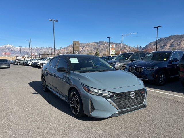 2024 Nissan Sentra SR photo 3