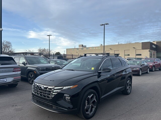 2023 Hyundai Tucson Hybrid Limited photo 2