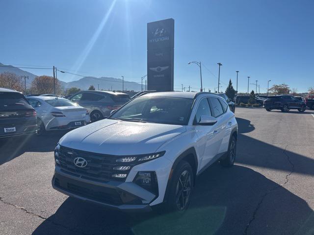 2026 Hyundai Tucson Blue SE's photo