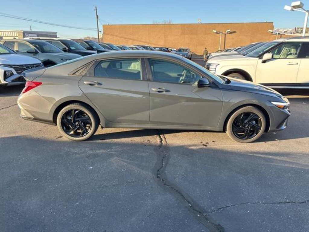 New 2026 Hyundai Elantra SEL Sport Sedan
