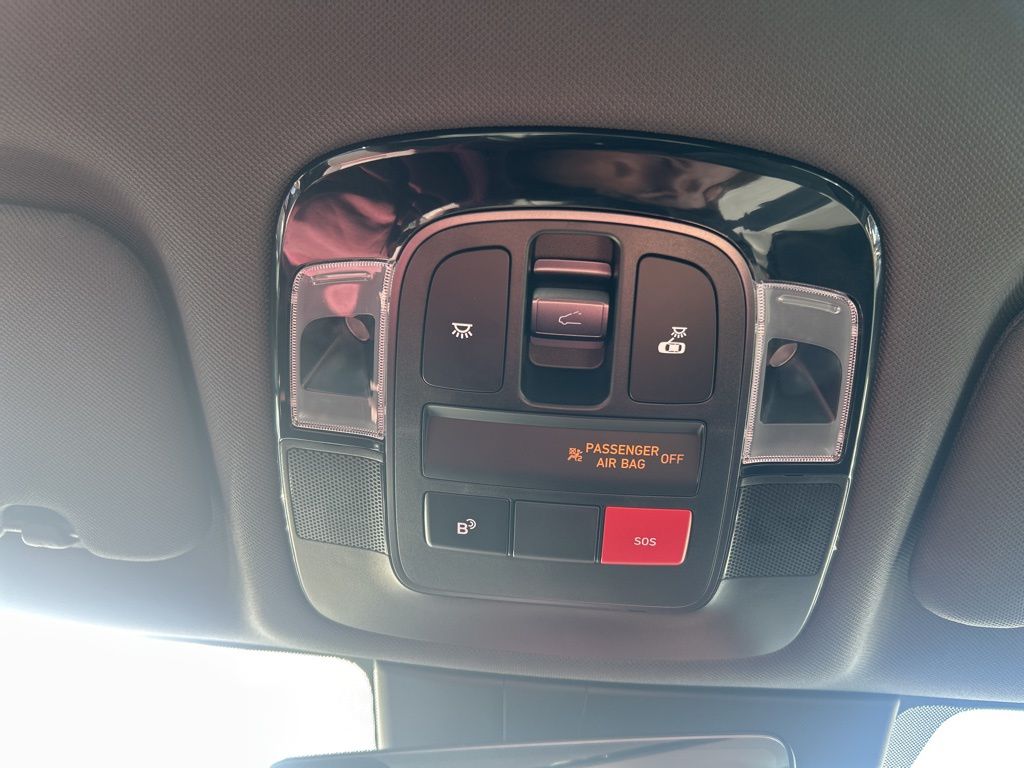 2025 Hyundai Sonata N Line - Photo 21