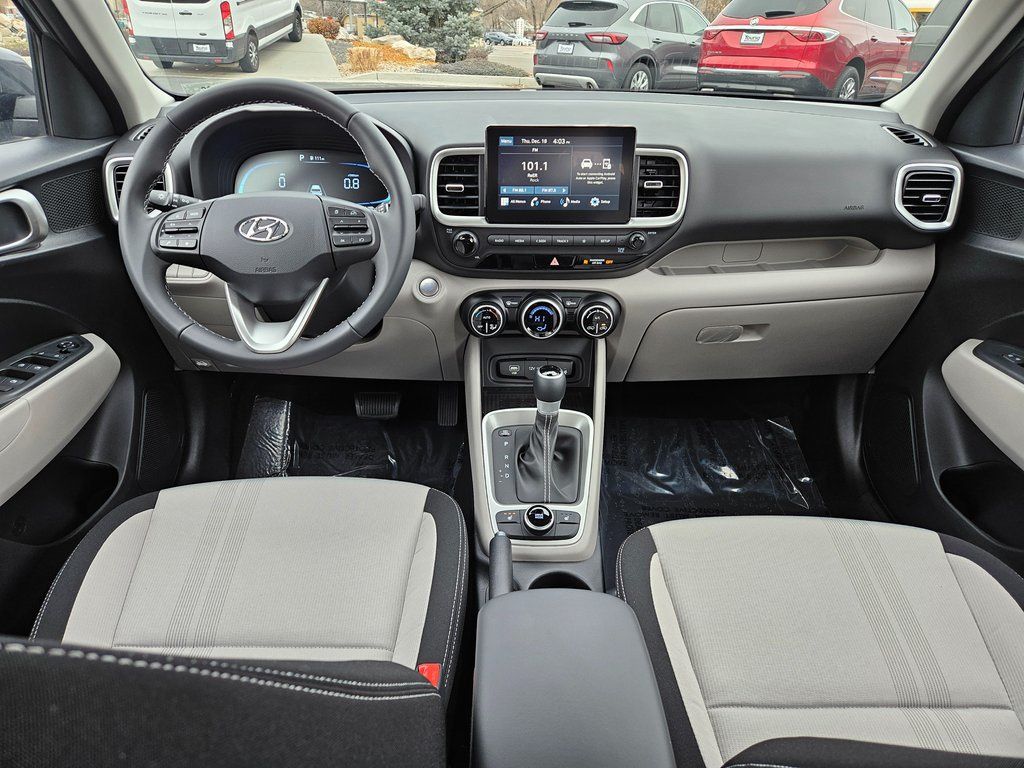 2026 Hyundai Venue SEL - Photo 16