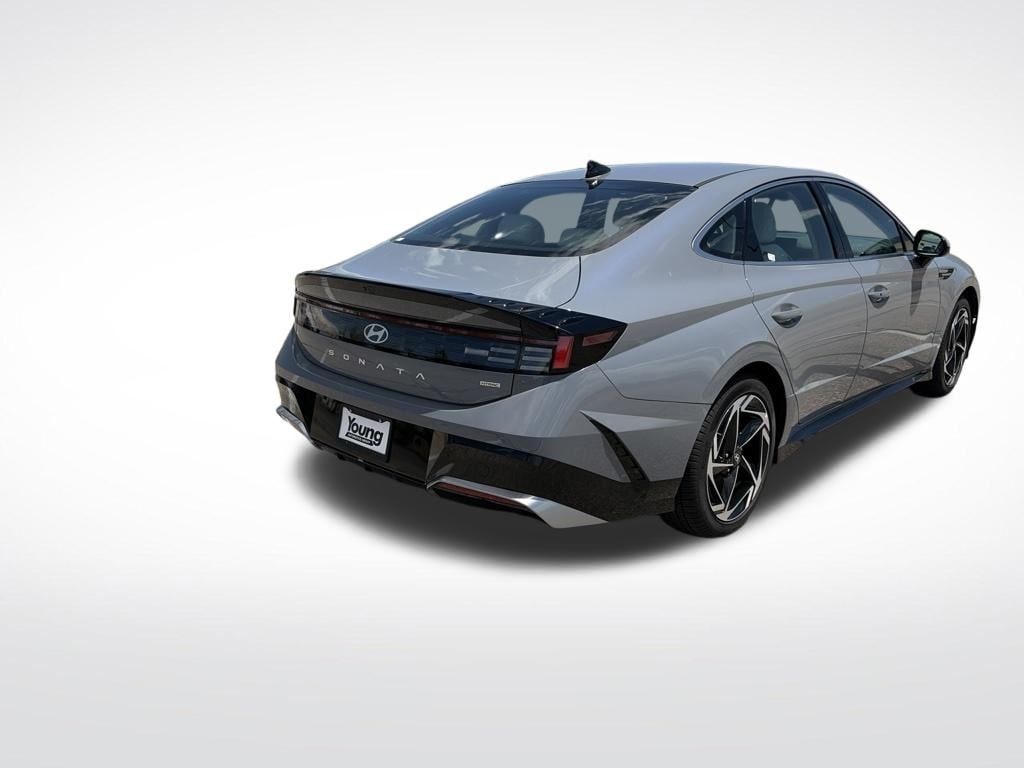 2026 Hyundai Sonata SEL - Photo 5