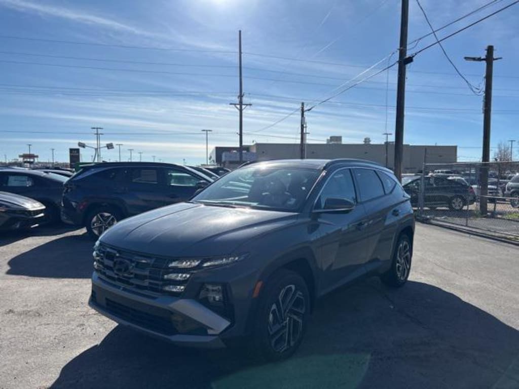 New 2026 Hyundai Tucson Limited AWD SUV