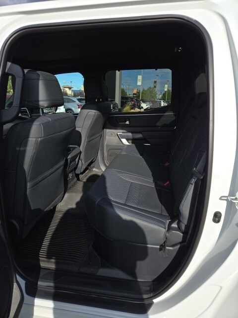 2024 Toyota Tundra Platinum photo 4