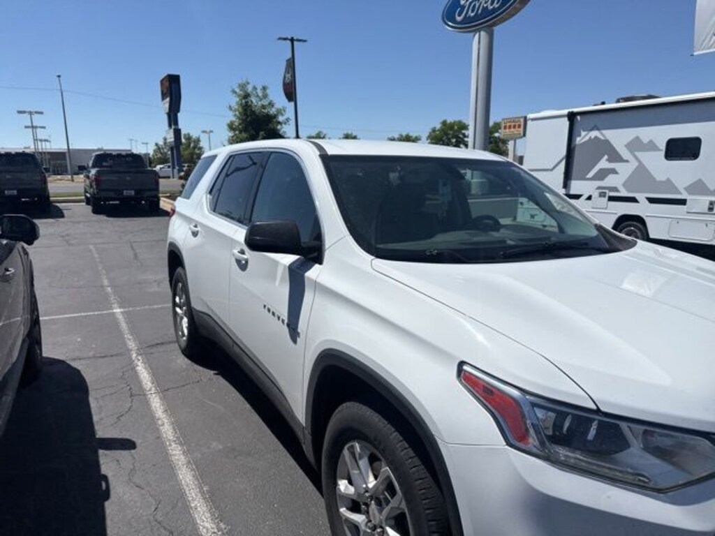Used 2018 Chevrolet Traverse LS SUV