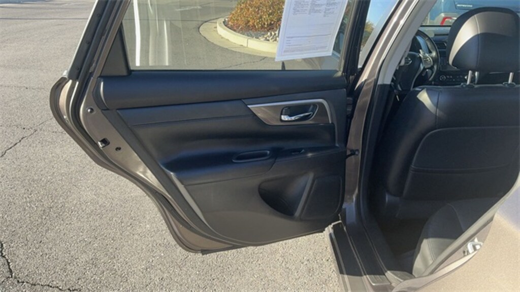 Used 2013 Nissan Altima 3.5 SL Sedan