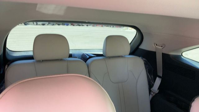 2025 Kia Sorento X-Line SX - Photo 28