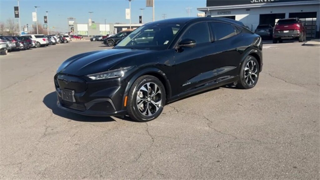 Used 2021 Ford Mustang Mach-E Premium SUV